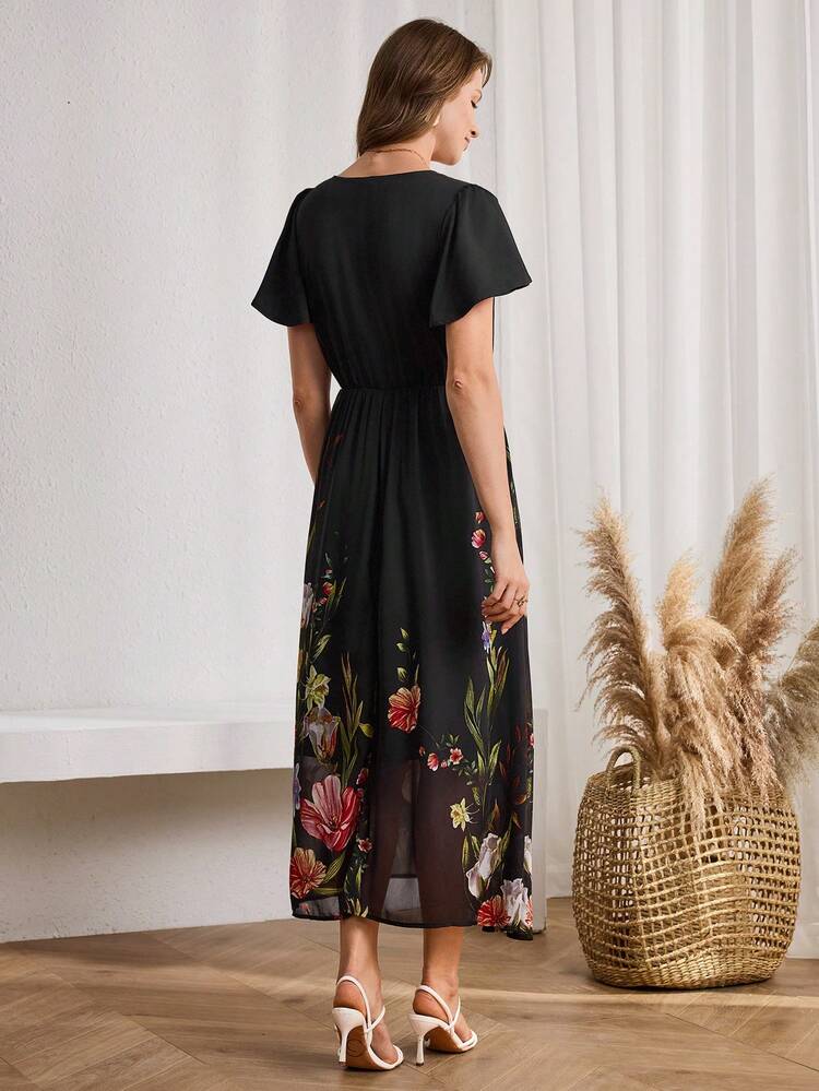 This Women's Vacation Dress Features A Classic Pure Black Base Adorned With Colorful Floral Prints, Creating A Vibrant And Romantic Atmosphere. The Watercolor-Like Floral Pattern Adds A Touch Of Understated Luxury And Style. The Design Includes A V-Neck With Short Flutter Sleeves And A Fitted Waist With A Full Skirt. A Belt Accentuates The Figure, And The Flowing Silhouette Balances Comfort And Elegance. Perfect For Spring And Summer, This Dress Is Ideal For Casual Vacations And Relaxed Outings. The Black Background With Floral Prints Conveys A Romantic Feel While The Fitted Waist Showcases Sophisticated Style, Making It A Versatile And Stylish Choice For Your Spring/Summer Wardrobe.
