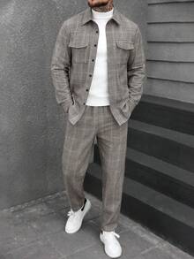 Manfinity CasualCool Bộ áo sơ mi và quần kẻ caro cổ điển dành cho nam, bộ đồ 2 mảnh nam, bộ vest kẻ caro nam, bộ vest 2 mảnh nam, bộ vest vải lanh màu xám dành cho nam. Thích hợp cho phong cách cổ điển, mặc hàng ngày, đi chơi cuối tuần, hoạt động ngoài trời, du lịch, môi trường làm việc thoải mái hoặc các dịp bán trang trọng, quà tặng cho bạn trai/chồng, quà kỷ niệm/sinh nhật, quà Giáng sinh, năm mới, đám cưới. - Nhiều màu - Xem 5