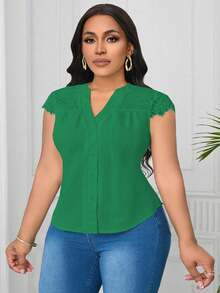 SHEIN Clasi Plus Size Contrast Lace V-Neck Textured Fabric Blouse - Dark Green - View 7