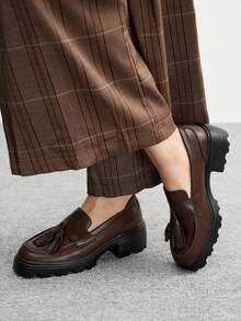 CUCCOO BIZCHIC Comodi zeppe e flatform casual da donna per loafer natalizi - Castano - Visualizzare 5