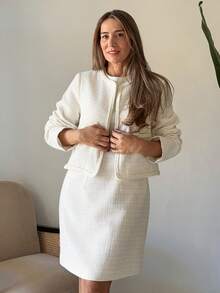 Vivie Lora 女士极简主义无袖连衣裙和长袖外套两件套家居服套装 - 白色 - 查看 6