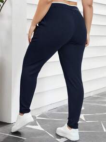 SHEIN Essnce 大码女式弹力腰带口袋休闲裤 - 藏蓝色 - 查看 2