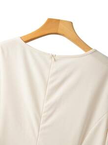 GlowEve CURVE Elegant Round Neck Long Sleeve Plus Size Women Apricot Dress, Suitable For Spring And Autumn