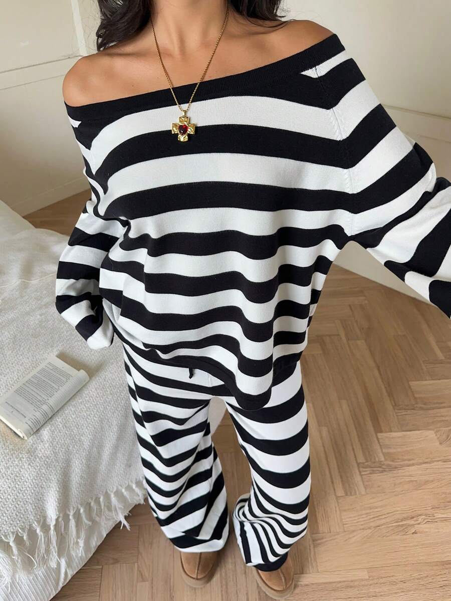 SHEIN EZwear 黑白条纹露肩长袖毛衣和针织裤休闲两件套女装 - 黑與白 - 查看 1