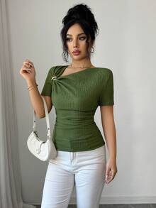 Elenzga 新款女士优雅不对称领口3D玫瑰金纽扣装饰弹力纹理短袖T恤，春夏款 - 軍綠色 - 查看 5