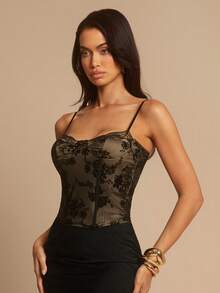 Silquee Black Sexy Sheer Lace Camisole Top, Lace Patchwork Fishbone Bralette, Lace Crop Top, Sexy Valentine's Day, Cute Lace Blouse, Sexy Club Top, Christmas, Halloween, Nightclub, Casual, Party, Date Night, Nightlife,Tank Top - Black - View 5