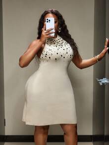 Truni Plus Size Women Short Knitted Halter Neck Dress, Sequin Detail Dress, Winter, For Pear Triangle Body Shape - Apricot - View 3