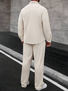 Manfinity Homme Męska jednorzędowa koszula z długim rękawem i spodniami w jednolitym kolorze, garnitur casualowy - Morela - Zobacz 2