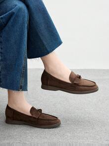 CUCCOO BIZCHIC 女士时尚咖啡色绒面革蝴蝶结装饰舒适休闲一脚蹬乐福鞋，适合户外、购物、工作、日常穿着 - 咖啡棕 - 查看 2