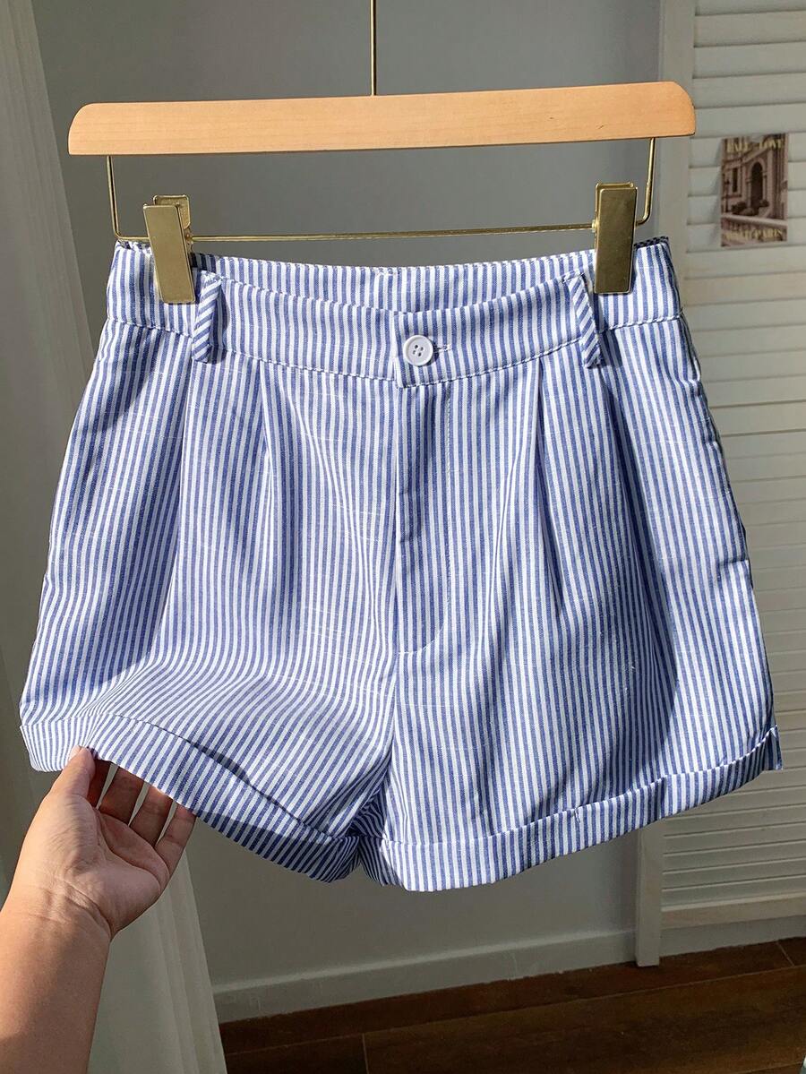 Comfortcana Quần short sọc xếp ly cuộn gấu rộng thoải mái cho nữ - Xanh và trắng - Xem 1