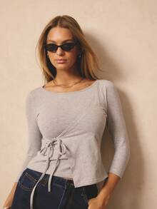 Aralina 女士圆领七分袖裹身式上衣，修身针织T恤，休闲日常穿着，灰色，外出必备，复古优雅，尽显奢华质感。 - 灰色 - 查看 5