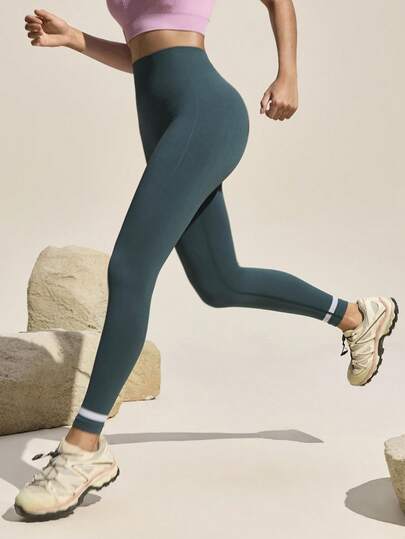 Exploreva Women's High Waist Seamless Sports Leggings Seamless Leggings For Women Activewear For Women Women Athleisure Teal Blue Leggings Dark Green Leggings Women