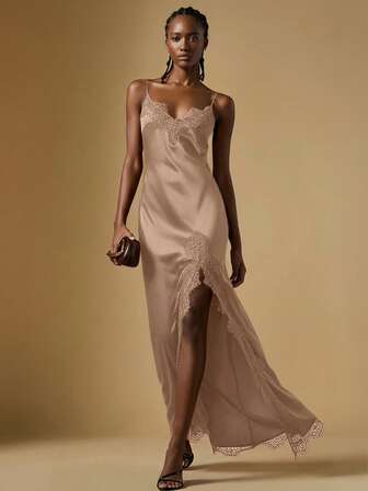 Briarwyn 女士露肩吊带黑色蕾丝拼接高开衩连衣裙