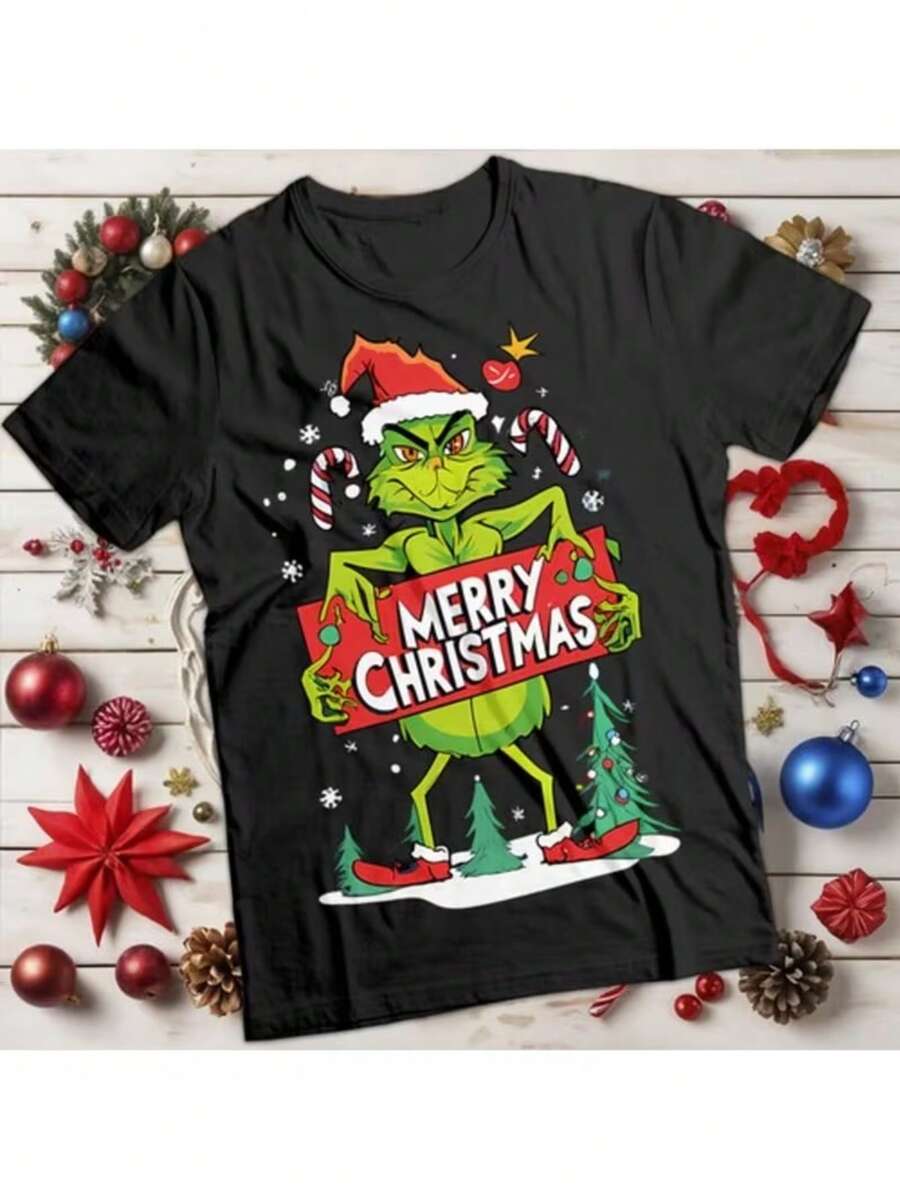 Playera con personaje navideño muy característico de la temporada y frase Merry Christmas, estampado, alta elasticidad, suelta, cuello redondo, manga corta, ideal para esta temporada, ideal para toda la familia - Negro - Ver 1