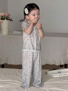 DAZY 2pcs Baby Girls' Allover Print Casual Long Sleeve T-Shirt And Pants Homewear Set - Grey - View 9