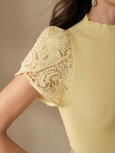 Anewsta Women's Spring/Summer Light Yellow Knit Top, Elegant Soft Elegant Embroidery Lace Patchwork Slim Fit Stand Collar Short Sleeve Blouse