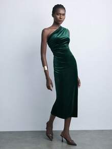 Maija 女士秋冬天鹅绒不对称肩部收腰连衣裙，适合都市通勤、商务休闲、办公室穿着，优雅百搭，也适合圣诞节、新年派对、婚礼宾客等场合。 - 墨綠色 - 查看 6