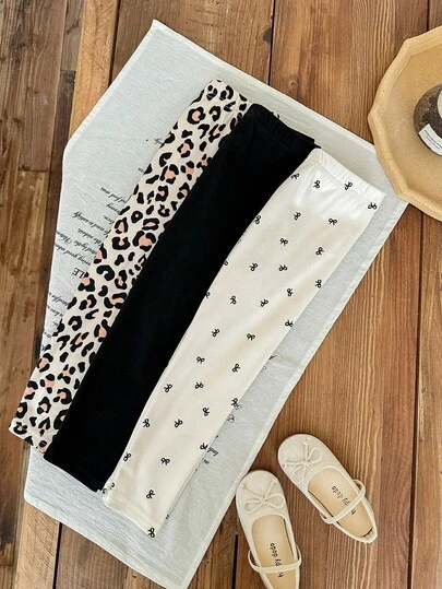 SHEIN LMoss Kids Set de 3 piezas de leggings casuales con estampado de leopardo y lazo tejido para niña joven