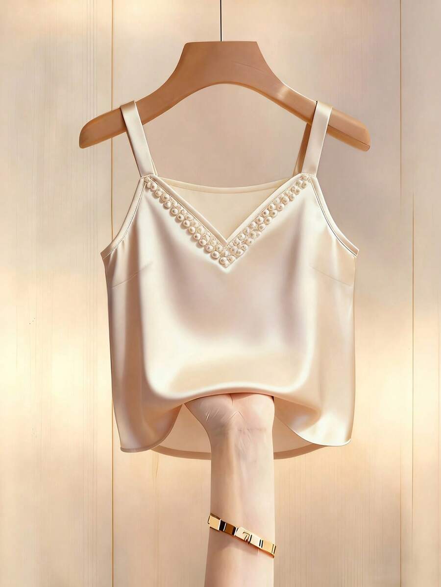 Franclia 女士精致V领串珠缎面香槟色无袖休闲上衣，夏季新款，优雅百搭，可单穿或作为内搭。适合冬季、新年、白色新年夜、派对、海滩、优雅、休闲、浪漫、情人节、约会、夏季、2026夏季女士沙滩比基尼、夏季上衣、毕业季服装、时尚休闲通勤装、商务办公装、百搭时尚日常休闲装、都市教师职业装。 - 杏色 - 查看 1