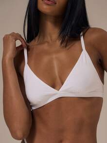 MUSERA ESSENTIALS Áo ngực tam giác cotton cổ chữ V, 3 chiếc, nhiều kiểu dáng, thích hợp mặc nhà mùa thu đông, ấm áp hàng ngày, cần thiết cho mùa xuân hè, kỳ nghỉ lễ. - Nhiều màu - Xem 2