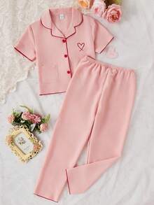 SHEIN 2件套女童珊瑚粉樱桃刺绣休闲宽松长裤和短袖上衣睡衣套装 - 珊瑚粉 - 查看 4
