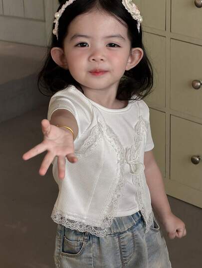 Dazy Kids Young Girls 2 In 1 Lace Patchwork Round Neck Short Sleeve T-Shirt, Fall Clothes