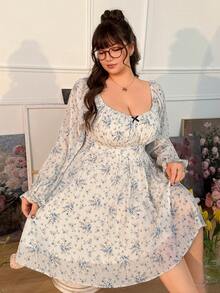 CovetEZ 大码女式碎花蝴蝶结装饰喇叭袖时尚连衣裙 - 淺藍色 - 查看 4