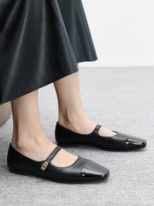 CUCCOO BIZCHIC 女士方头平底鞋，黑色拼接绑带金属扣套脚平底鞋，舒适休闲玛丽珍鞋，圣诞节搭配连衣裙 - 黑色 - 查看 3