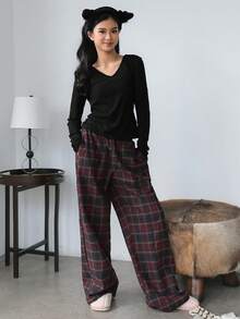 DAZY Youth (Girls) Casual Loose Comfortable Spring/Autumn Homewear Set, V-Neck T-Shirt And Plaid Straight Pants - Burgundy - View 3
