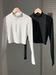 SHEIN EZwear Ladies'Casual Tight Black And White Two Pieces Set Of Zipper Stand Collar T-Shirts