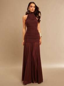 Silquee 女士纯色褶皱露背连衣裙，时尚挂脖式 - 棕色 - 查看 4