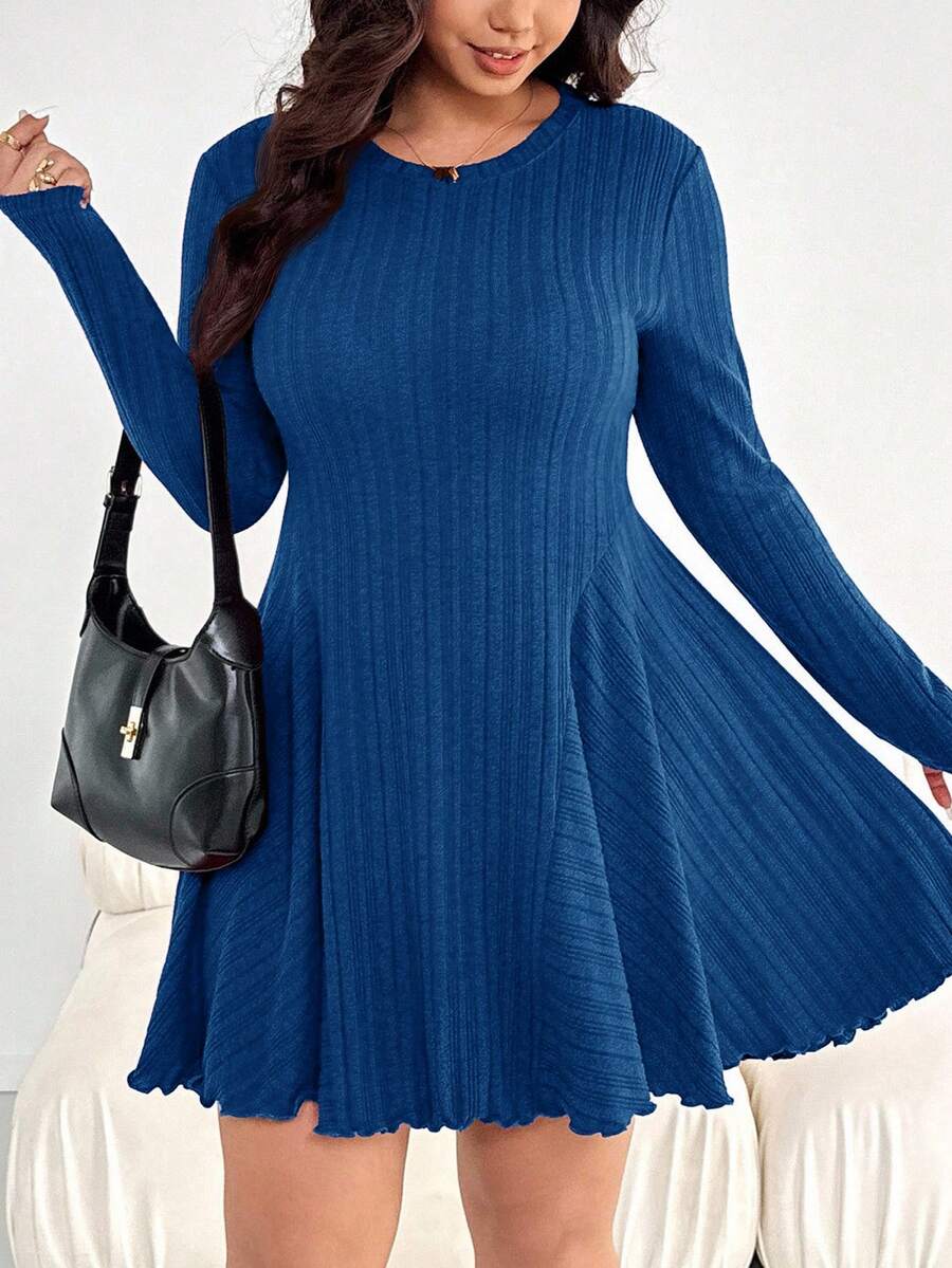 SHEIN Essnce 大码女装秋冬时尚休闲宽松舒适日常保暖磨毛腋下腰部长袖酒红色短款连衣裙，秋季穿搭，曲线连衣裙，简约风格，新年女装，圣诞连衣裙 - 寶藍色 - 查看 1