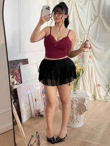 CovetEZ 大码女式休闲纯色蕾丝吊带背心 - 酒紅色 - 查看 4