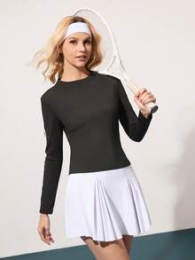 CourtClass Women's Casual Round Neck Long Sleeve Tennis Top Long Sleeve Workout Shirt Women Long Sleeve Swim Top Upf Shirt Women Black Long Sleeve Top - Black and White - View 1