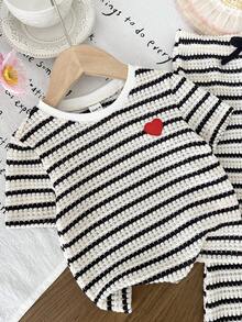 LMoss Kids Set 2 buc tricou și pantaloni casual tricotați cu guler rotund, cu grafică în formă de inimă, pentru fete tinere