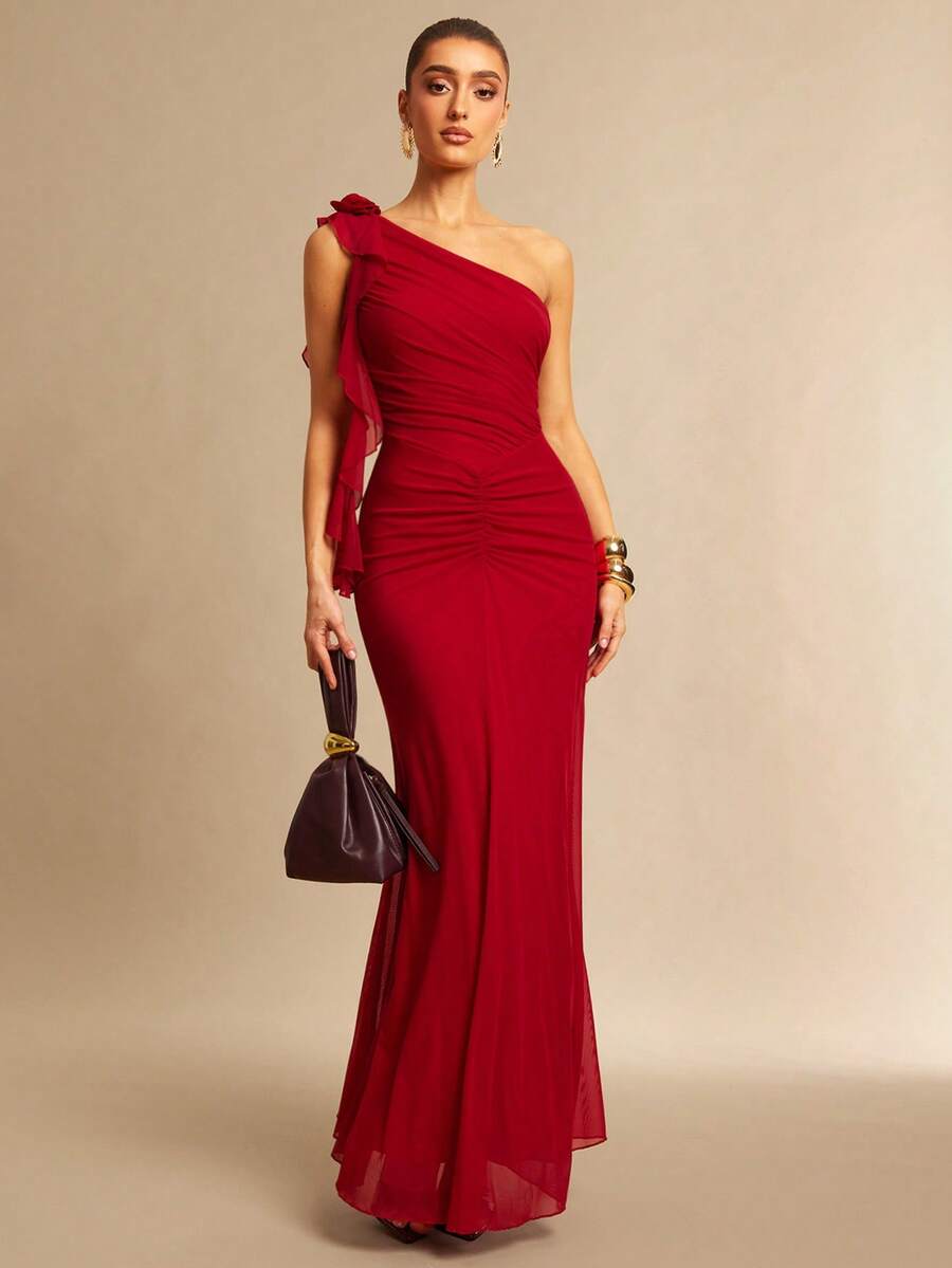 Silquee 1 pièce Robe longue ajustée pour femme avec col asymétrique et volants, couleur unie - Rouge - Voir 1
