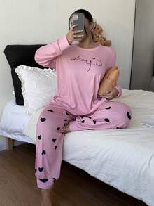 SHEIN Plus Size Letter Print Pajama Set, Heart All-Over Print Sleepwear Pants - Pink - View 4