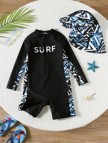 SHEIN Set de 2 piezas de camiseta de protección solar y gorra con diseño de dibujos animados y bloques de color para niños pequeños, adecuado para la playa, la piscina, primavera/verano - Multicolor - Ver 10