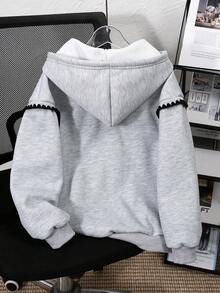 SHEIN Fashionable, Simple And Casual Academy-Style Embroidered Special Craft Contrasting Color Trim Coat For Tween Girls, Suitable For Outdoor Activities, School, Travel, Gatherings, Commuting, A Must-Have Versatile Sweatshirt - Light Grey - View 2