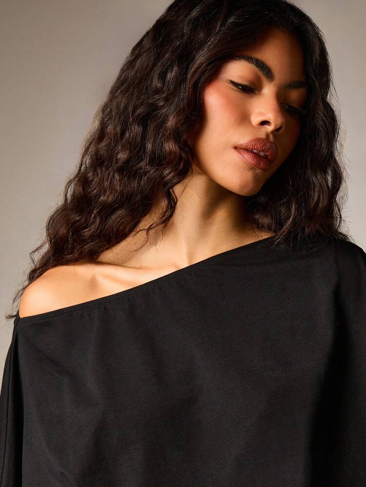 AiiRZ Off-Shoulder Minikleid mit langen Ärmeln, geraffter Silhouette und asymmetrischem Ausschnitt für Partys und Abende