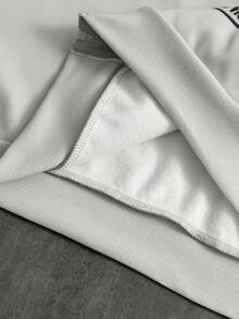 Manfinity EMRG Men's Minimalist Printed Hooded Long Sleeve Sweatshirt Sweatshirt Zip Up Hoodie Men S Letter Graphic Print Zip Up Hoodie Graphic Zip Ups Men S Street Wear Zip Up Graphic Print Hoodie - Multicolor - View 8