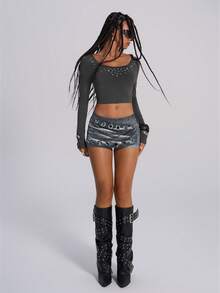 TypaGal Y2K Edgy Chic Urban Bold Modern Rebel Sparkle Wild Sexy Stylish New Year Winter Summer Gray Long Sleeve Knitted Slim-Fit Studded Decoration Crew Neck Women's Fashionable Sexy Rhinestone Embellished Fitted Cropped T-Shirt - Grey - View 5