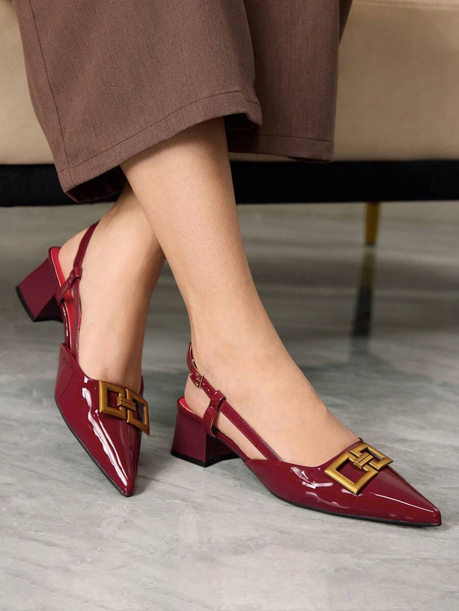 Sleekvia Damskie buty na grubym obcasie z noskiem w szpic, z metalową klamrą, w modnym stylu, w kolorze bordowym, z paskiem z tyłu i klamrą - Burgund - Zobacz 1