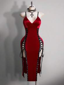 SHEIN ICON Váy satin chéo vai cổ chữ V xẻ cao phong cách Gothic gợi cảm Y2K cỡ lớn - Màu Đỏ Sâu - Xem 1