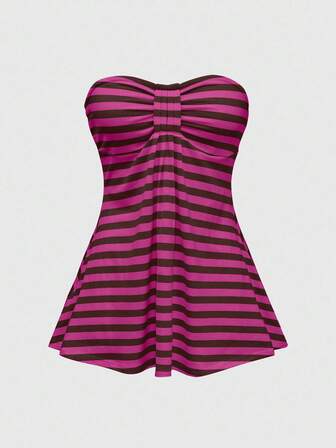 Goth توب كروب قصير مخطط بطراز Y2K