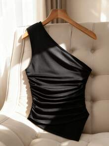 Franclia Women's Minimalist Black Top With An Asymmetrical Neckline And Hem, Adorned With Metal Buckles, Featuring A Pleated, Fitted Waist For A Slimming Effect. Winter For Women, Christmas, New Year ,New Year's Eve, Party, Beach, Elegant, Casual For Women, Romance, Valentine's Day, Dating, Summer, Fashionable Casual Commuter Wear, Business Office Wear, Versatile And Stylish Everyday Casual Wear, Urban Teacher's Professional Attire - Black - View 2