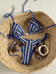 Swim Mod 夏季女士两件式泳衣，镂空针织面料，挂脖三角上衣，系带侧边泳裤，饰有串珠装饰 - 藍色 - 查看 1