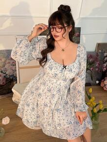 CovetEZ 大码女式碎花蝴蝶结装饰喇叭袖时尚连衣裙 - 淺藍色 - 查看 6