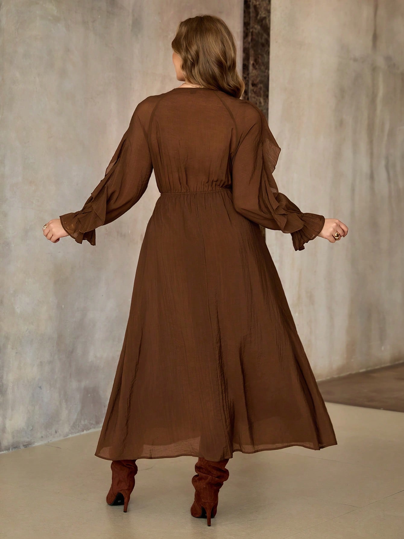 Roveilla فستان طويل بأكمام طويلة وخصر مربوط بشكل A...