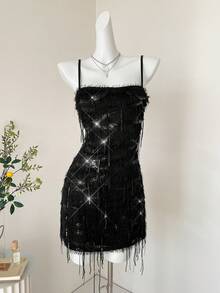 SHEIN Unity Fitted Glamorous Tassel Sequin Slip Dress, Elegant Carnival Party, Retro Academic Style, Suitable For Music Festival, Urban Commute, Workplace, Spring/Summer - Black - View 6